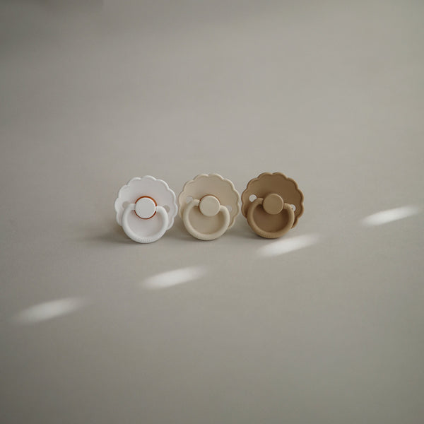 FRIGG Daisy Silicone Pacifier 2-Pack