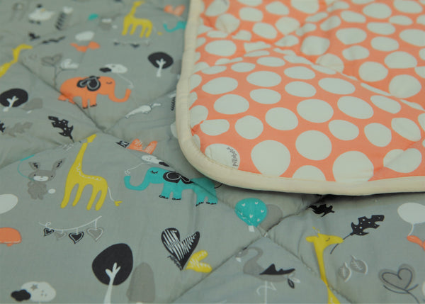 Organic Cotton Play Mat/Quilted Blanket - Safari Dream/Pink Pebbles Reversible