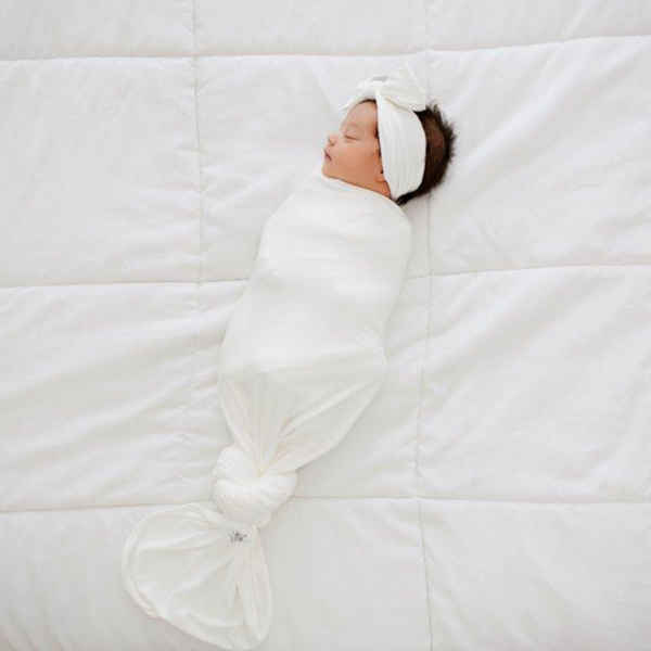 Snuggle Swaddle - White